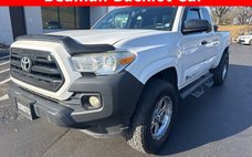 2016 Toyota Tacoma SR
