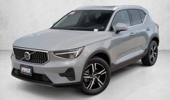 2024 Volvo XC40 Core