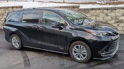 2021 Toyota Sienna Platinum 7-Passenger