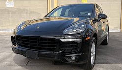 2016 Porsche Cayenne Base