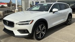 2026 Volvo V60 Cross Country B5 Plus