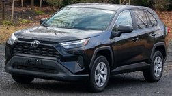 2024 Toyota RAV4 LE