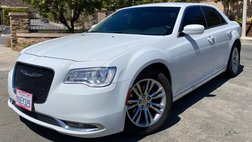 2017 Chrysler 300 Limited