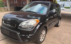2013 Kia Soul Base
