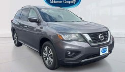 2020 Nissan Pathfinder SV
