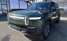 2024 Rivian R1S Adventure