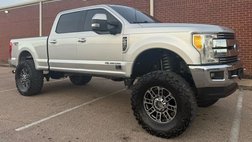2017 Ford Super Duty F-250 Lariat
