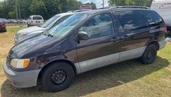 2001 Toyota Sienna LE