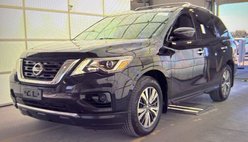 2020 Nissan Pathfinder S