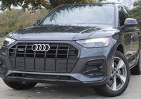 2025 Audi Q5 quattro Premium 40 TFSI