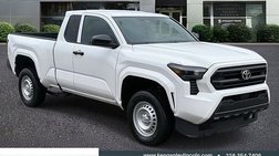 2025 Toyota Tacoma SR