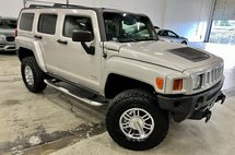 2006 HUMMER H3 Base