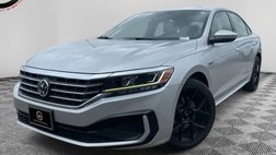 2021 Volkswagen Passat R-Line