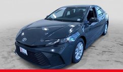 2026 Toyota Camry LE FWD