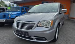 2013 Chrysler Town and Country Touring-L