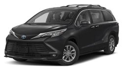 2025 Toyota Sienna XLE 7-Passenger