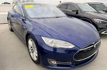 2015 Tesla Model S 85D