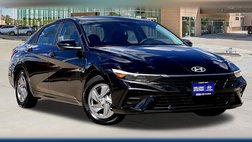 2025 Hyundai Elantra SE