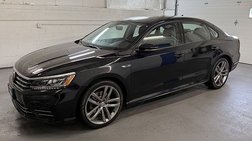 2018 Volkswagen Passat R-Line