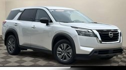2024 Nissan Pathfinder S