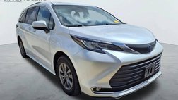 2023 Toyota Sienna XLE