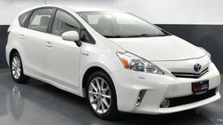 2013 Toyota Prius v Two