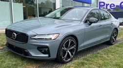 2024 Volvo S60 B5 Core Dark Theme