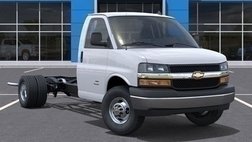2025 Chevrolet Express 3500