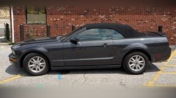 2007 Ford Mustang V6 Deluxe