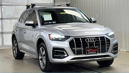 2022 Audi Q5 quattro Premium Plus 40 TFSI