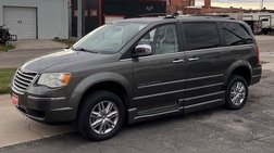 2010 Chrysler Town and Country Limited