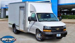 2025 Chevrolet Express 3500