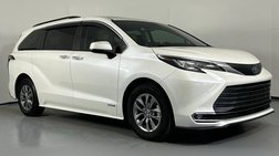 2021 Toyota Sienna XLE