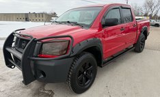 2011 Nissan Titan SV