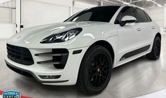 2016 Porsche Macan Turbo