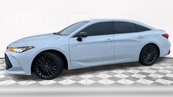 2019 Toyota Avalon Hybrid Limited