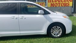 2014 Toyota Sienna XLE 8-Passenger