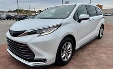 2022 Toyota Sienna Limited 7-Passenger