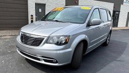2015 Chrysler Town and Country S