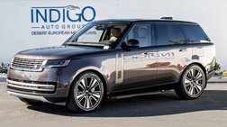 2026 Land Rover Range Rover P550e SE