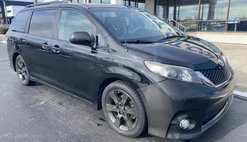 2011 Toyota Sienna SE 8-Passenger
