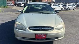 2003 Ford Taurus SE