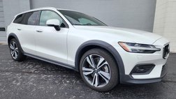 2023 Volvo V60 Cross Country B5 Plus