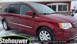 2014 Chrysler Town and Country Touring