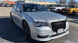 2023 Chrysler 300 Touring L