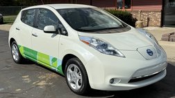 2011 Nissan LEAF SL