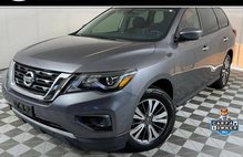2018 Nissan Pathfinder S