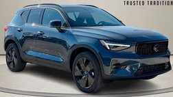 2026 Volvo XC40 B5 Ultra Black Edition