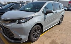 2024 Toyota Sienna Woodland Edition