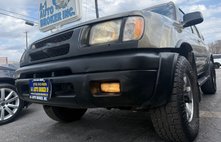 2001 Nissan Xterra XE V6 4WD